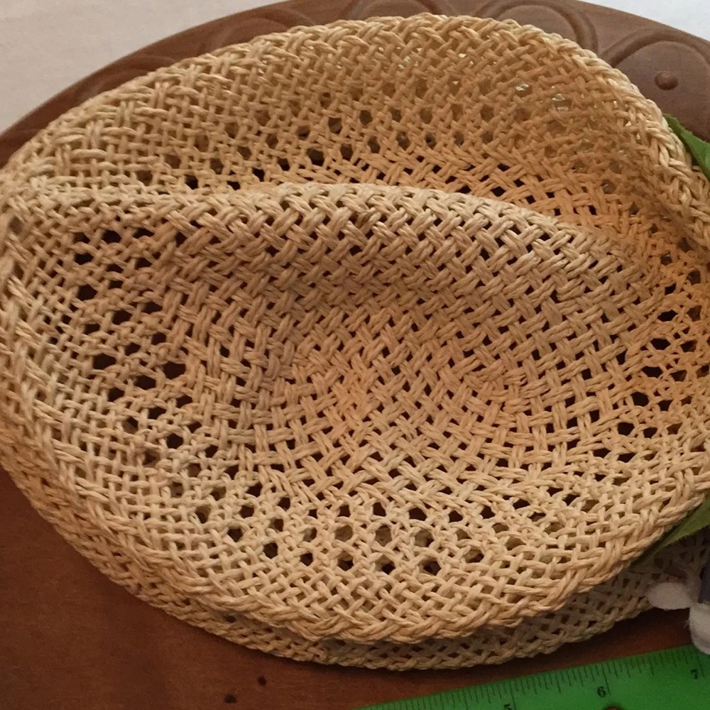 Tan hat with blue flowers - Picture 5 of 8